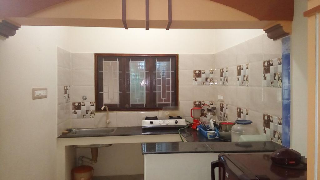 Sabri Guest House Tiruvannāmalai Eksteriør bilde
